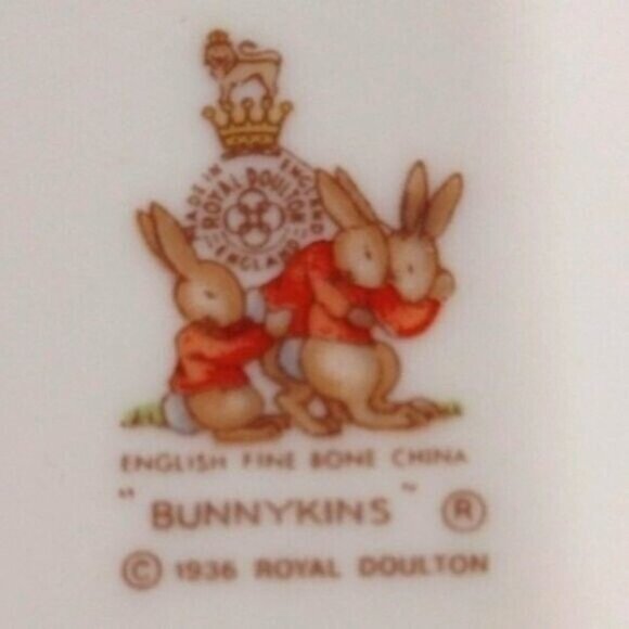 Royal Doulton "Bunnykins'' Bone China Box Set "Celebrate Your‎ Christening" 1993 - Picture 11 of 11